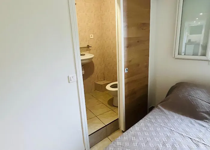 Apartment Charmant Studio *